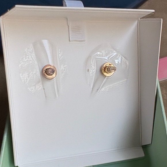 Piper K Gold Bow Earrings with Glass Pearl - Picture 2 of 4